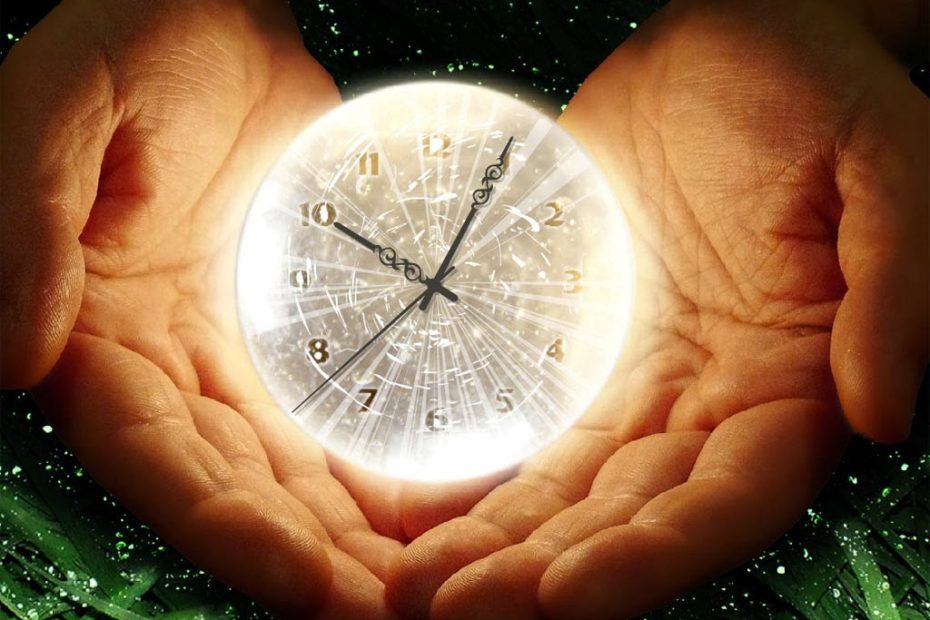 clock in hands